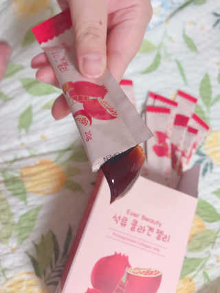 365더건강 에버뷰티 석류콜라겐 젤리 — 5점을 준 리뷰어가 2020년 8월 올린 사용 사진