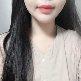 [블랙루즈] 에어 핏 벨벳 틴트 시즌6 5종 중 택1+랜덤1 — 3.5점을 준 리뷰어가 2020년 6월 올린 사용 사진