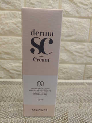 derma SC-Cream 더마에스씨 크림 100ml — 5점을 준 리뷰어가 2020년 4월 올린 사용 사진