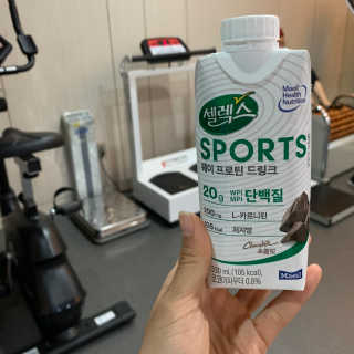 셀렉스스포츠 셀렉스 스포츠 드링크 초콜릿 _ 330ml x 12팩 — 5점을 준 리뷰어가 2020년 10월 올린 사용 사진