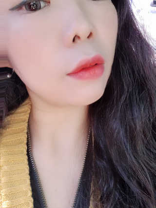 [블랙루즈] 에어 핏 벨벳틴트7 택1+랜덤1 — 4점을 준 리뷰어가 2020년 11월 올린 사용 사진
