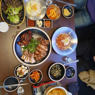 [이공족발 수유점] 무제한 족발B 2인 — 4점을 준 리뷰어가 2020년 5월 올린 사용 사진