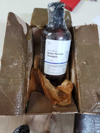 달리프 베러 퍼퓸 샴푸 1000ml 레이니데이 or 일랑로즈 — 5점을 준 리뷰어가 2020년 11월 올린 사용 사진