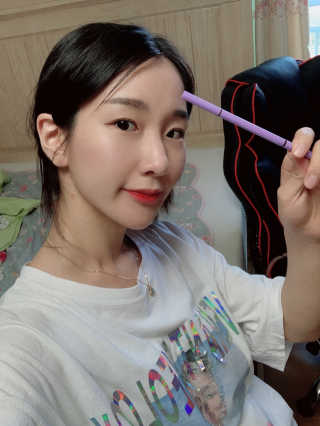 [블랙루즈] 하프하드 드로잉 마스터 아이브로우 3종 — 5점을 준 리뷰어가 2020년 8월 올린 사용 사진