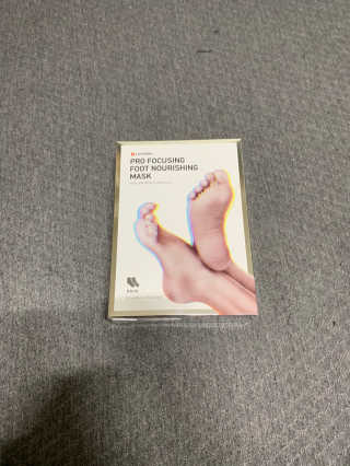 리더스코스메틱 리더스 프로 포커싱 풋 너리싱 마스크/5매 — 5점을 준 리뷰어가 2020년 11월 올린 사용 사진