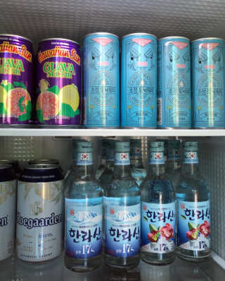 일화 소주와환상궁합 세계 3대 광천수로만든 초정토닉워터 — 4.5점을 준 리뷰어가 2020년 5월 올린 사용 사진
