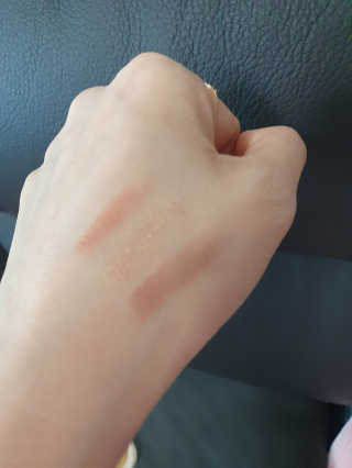 [블랙루즈] 크리스탈 하트 락 섀도우 4종 중 택1 — 5점을 준 리뷰어가 2020년 9월 올린 사용 사진