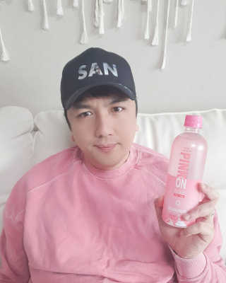 [활력충전 이온음료] 히말라야 핑크솔트를 담은 핑크온 — 5점을 준 리뷰어가 2020년 10월 올린 사용 사진