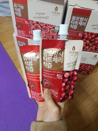 자연에온 유기농 석류 착즙 100mL 10개입 2BOX — 5점을 준 리뷰어가 2020년 11월 올린 사용 사진