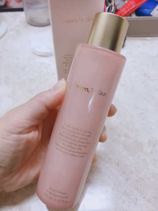 Tween.Ty Skin 트웬티스킨 뉴트리 토너 프리미엄 라인 — 5점을 준 리뷰어가 2020년 11월 올린 사용 사진