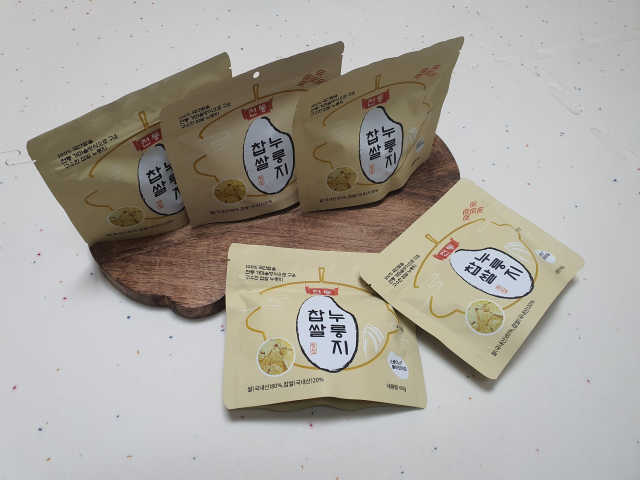[꾸콤] 참참 전통 찹쌀 누룽지 일주일세트 60g x 5 리뷰 사진