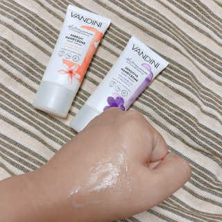 반디니 핸드크림세트 [활기찬 에너지+섬세한 센시티브] — 5점을 준 리뷰어가 2020년 7월 올린 사용 사진