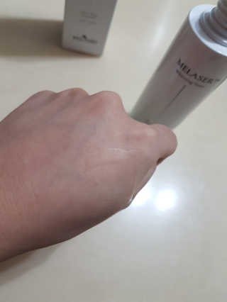 ECLADO 에끌라두 멜라이져 화이트닝 토너 — 5점을 준 리뷰어가 2020년 10월 올린 사용 사진