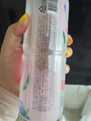 아쿠아스 플레이버워터 [아쿠아스] 복숭아 플레이버워터 1BOX 20개입 — 5점을 준 리뷰어가 2020년 4월 올린 사용 사진