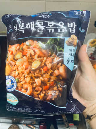 바다는다웰빙이다 전복해물볶음밥/전복김치볶음밥 250g-4봉지 — 5점을 준 리뷰어가 2020년 11월 올린 사용 사진