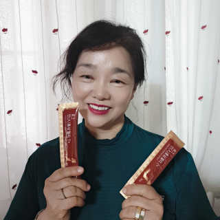 로그네이처 로그 인 홍삼젤리 7+ — 4.5점을 준 리뷰어가 2020년 5월 올린 사용 사진