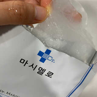 닥터마시멜로 닥터마스멜로 마블러스 아쿠아 클리닉 마스크 — 5점을 준 리뷰어가 2020년 8월 올린 사용 사진