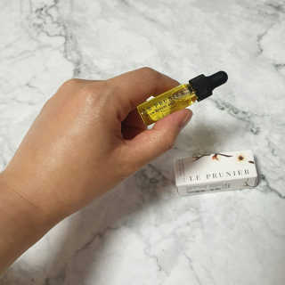 르 프루니에 플럼 뷰티 오일 디럭스 미니 3.7ml — 5점을 준 리뷰어가 2020년 5월 올린 사용 사진