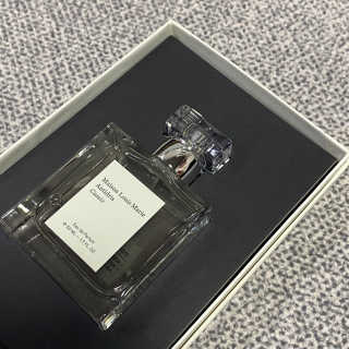 메종 루이 마리 안티드리스 카시스 오드퍼퓸 50ml — 4.5점을 준 리뷰어가 2020년 12월 올린 사용 사진