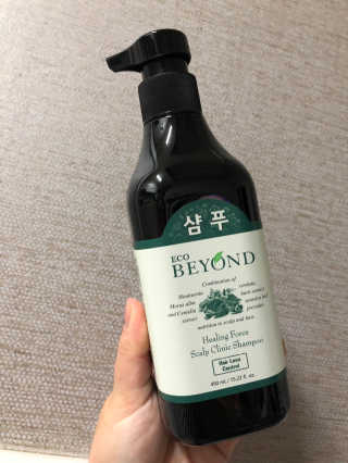 네이처컬렉션 비욘드 힐링포스 스캘프 클리닉 샴푸 450ml — 5점을 준 리뷰어가 2020년 5월 올린 사용 사진