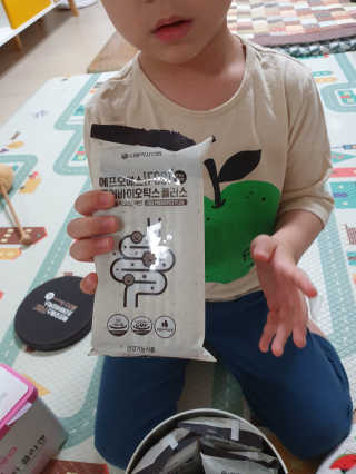 서울약사신협_FOS프리바이오틱스플러스쿠앤크_5gX100포 — 5점을 준 리뷰어가 2020년 5월 올린 사용 사진