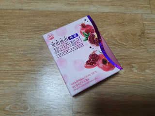 헬스업_쁘띠쁘띠석류콜라겐젤리_20g x 14포 — 5점을 준 리뷰어가 2020년 12월 올린 사용 사진