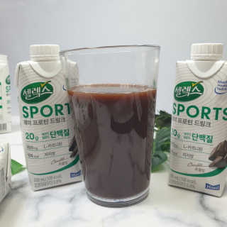 셀렉스스포츠 셀렉스 스포츠 드링크 초콜릿 _ 330ml x 12팩 — 5점을 준 리뷰어가 2020년 11월 올린 사용 사진