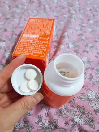 서울약사신협_비타민C플러스_1,200mg x 60정 — 5점을 준 리뷰어가 2020년 11월 올린 사용 사진
