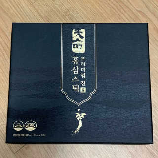 헬스업_천명진프리미엄홍삼스틱_10ml x 30포 — 4.5점을 준 리뷰어가 2020년 8월 올린 사용 사진