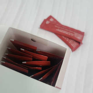 조은약초 석류콜라겐 석류즙 석류쪼옥 젤리 스틱 15포 x 20g — 5점을 준 리뷰어가 2020년 7월 올린 사용 사진