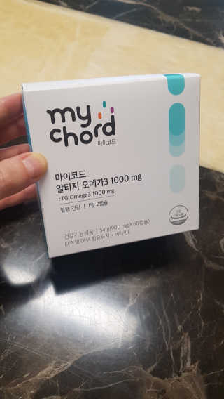 JW중외제약 마이코드 알티지 오메가3 1000 mg — 4점을 준 리뷰어가 2020년 8월 올린 사용 사진
