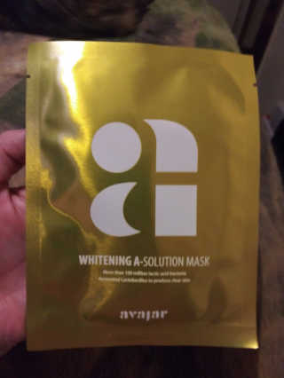 Avajar A-Solution 마스크 — 3점을 준 리뷰어가 2020년 10월 올린 사용 사진