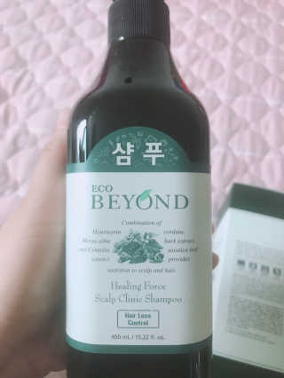 네이처컬렉션 비욘드 힐링포스 스캘프 클리닉 샴푸 450ml — 5점을 준 리뷰어가 2020년 5월 올린 사용 사진