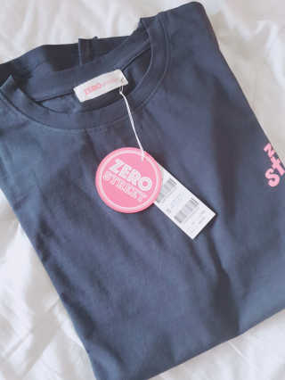 제로스트릿 ZERO STREET - BACK DONUT T-SHIRT 7 COLOR — 5점을 준 리뷰어가 2020년 7월 올린 사용 사진
