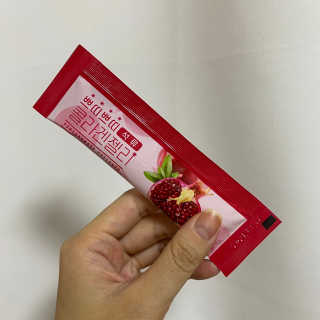 헬스업_쁘띠쁘띠석류콜라겐젤리_20g x 14포 — 4.5점을 준 리뷰어가 2020년 9월 올린 사용 사진