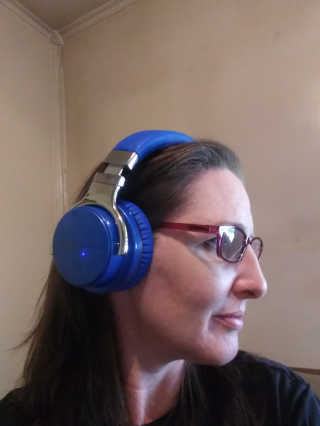 SEVIZ Bluetooth Headphones 10 3color — 5점을 준 리뷰어가 2020년 5월 올린 사용 사진
