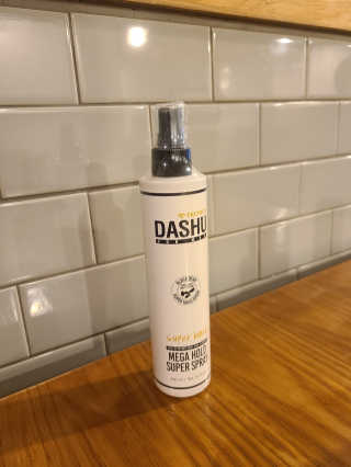 다슈코리아 다슈 포 맨 프리미엄 메가 홀드 슈퍼 스프레이 250ml — 5점을 준 리뷰어가 2020년 7월 올린 사용 사진