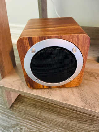 SEVIZ MINI10W 레트로 블루투스 스피커 — 5점을 준 리뷰어가 2020년 9월 올린 사용 사진