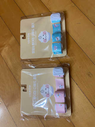 유비맘 젖병 빨대컵 다용도 홀더 1+1 _ 컬러 랜덤 발송 — 5점을 준 리뷰어가 2020년 11월 올린 사용 사진