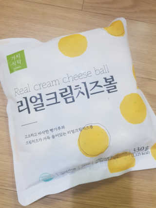 가치식탁 리얼치즈스틱, 리얼크림치즈볼 — 5점을 준 리뷰어가 2020년 6월 올린 사용 사진
