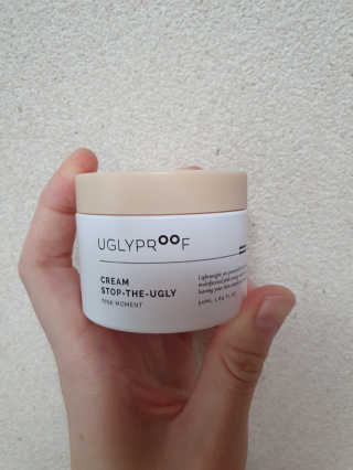 어글리프루프 크림 스탑디어글리 핑크모먼트 50ml — 3점을 준 리뷰어가 2020년 10월 올린 사용 사진