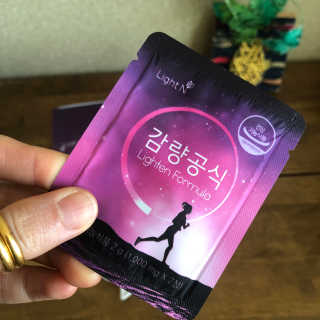 [감량공식] 다이어트 건강기능식품 신규 캠페인 — 4.5점을 준 리뷰어가 2020년 4월 올린 사용 사진