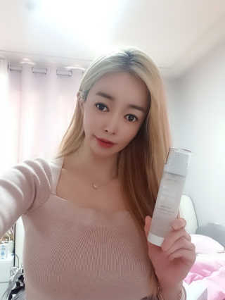 베니테이블 하이드레이팅 부스터 올인원 with PROBIOTICS — 5점을 준 리뷰어가 2020년 4월 올린 사용 사진