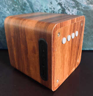 SEVIZ MINI10W 레트로 블루투스 스피커 — 5점을 준 리뷰어가 2020년 8월 올린 사용 사진