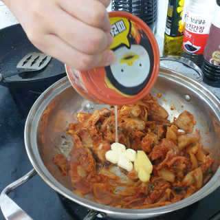 동원참치 펭수참치 — 5점을 준 리뷰어가 2020년 6월 올린 사용 사진