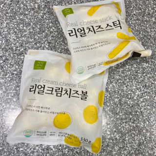 가치식탁 리얼치즈스틱, 리얼크림치즈볼 — 5점을 준 리뷰어가 2020년 11월 올린 사용 사진