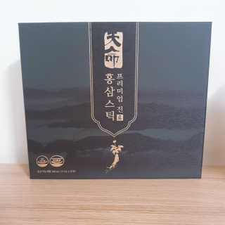 헬스업_천명진프리미엄홍삼스틱_10ml x 30포 — 5점을 준 리뷰어가 2020년 10월 올린 사용 사진