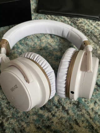 SEVIZ Bluetooth Headphones 10 3color — 5점을 준 리뷰어가 2020년 7월 올린 사용 사진