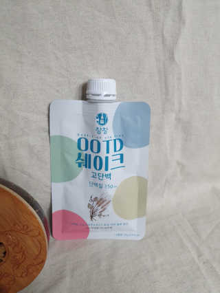 [꾸콤] 참참 OOTD쉐이크 고단백 일주일세트 50g x 5 — 5점을 준 리뷰어가 2020년 11월 올린 사용 사진