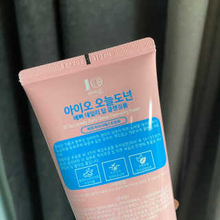 IO 아이오 오늘도 넌 예뻐 - 데일리딥 클렌징폼 — 5점을 준 리뷰어가 2020년 10월 올린 사용 사진